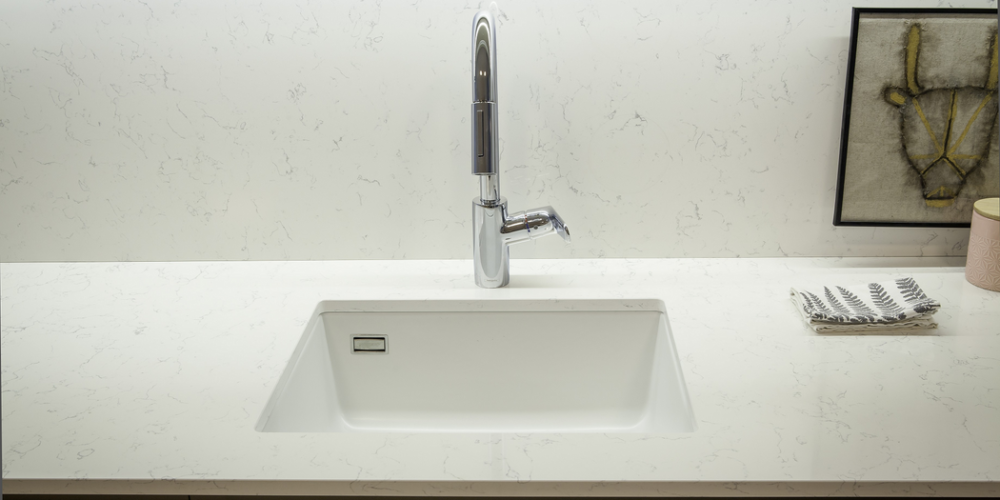 NobleAretiBiancoProwest1 x700